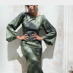 Chic Olive Long Sleeve Dress